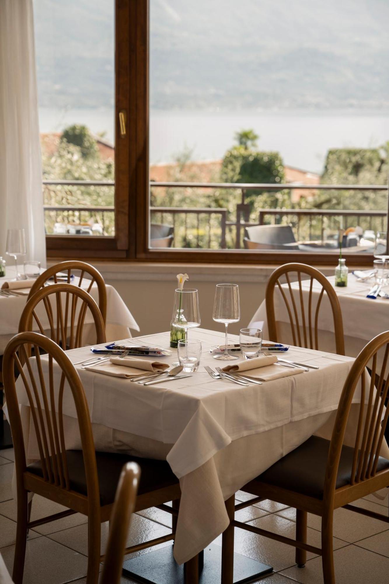 Coste Hotel Limone sul Garda